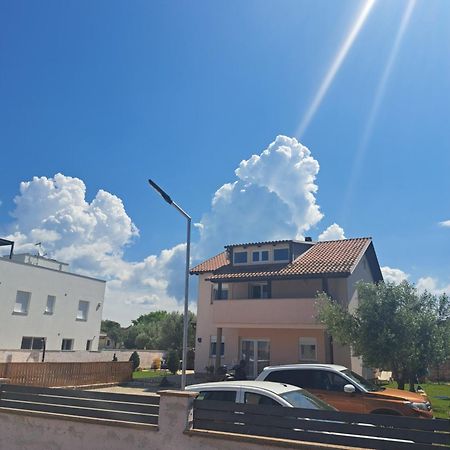 Peroj 100 C Apartamento Exterior foto